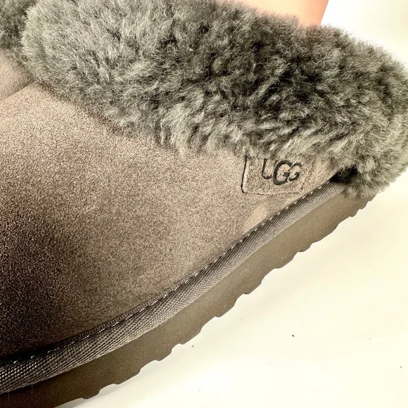 UGG Women's Cluggete Slippers Sheepskin Wool Leather GRAY - Picture 3 of 10